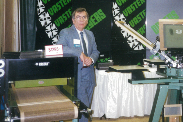 MICHAEL VASILANTONE 1930 - 2025